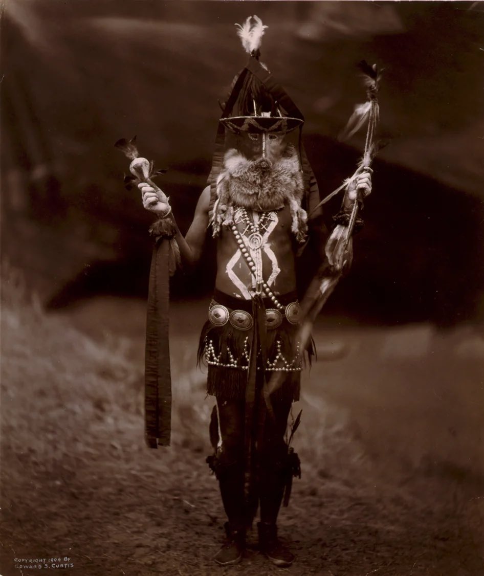 hgrimoire's tweet photo. @necroliciouseng @SteppeShaman The entire planet has shamans. We are all children of shamans in one way or another. Just say that you like anime; there’s no need for the stupid nationalism that is pushed onto Turks by the West. Also, it has no place in a "shamanistic" worldview. https://t.co/lOwV5nZDlN
