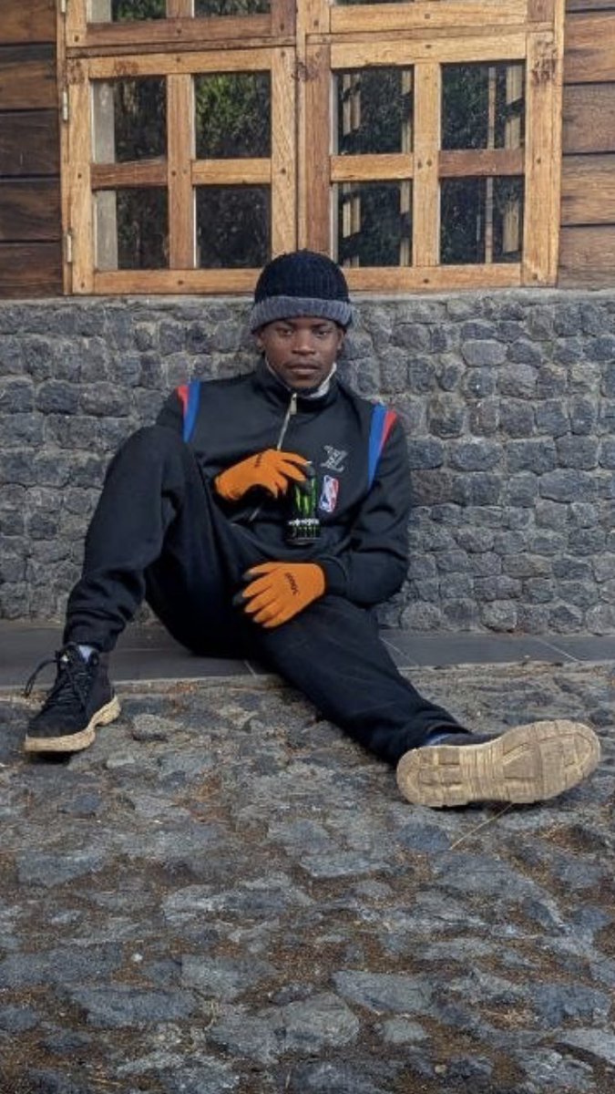 Zenzen 🦁🇨🇲 tweet media