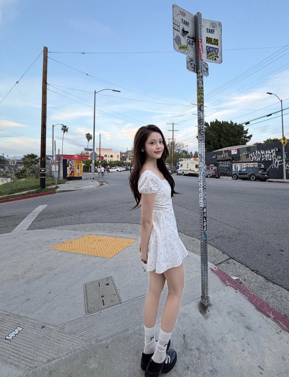 YBG Gaeul is Lucid Dreaming tweet media
