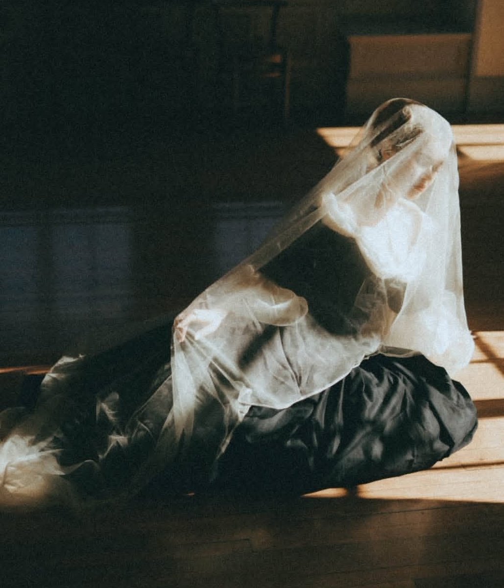 ᵇᵒⁿᵉˢ tweet media