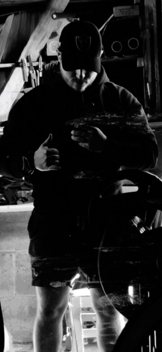 rozpierdalaczlewakow tweet media