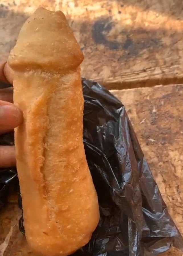 I love it thick and fat make I I tease am don the tip make e choke me for throat and thrust it inside my mouth😭
When I finally settle down with it and I should gulp it and swallow it😌