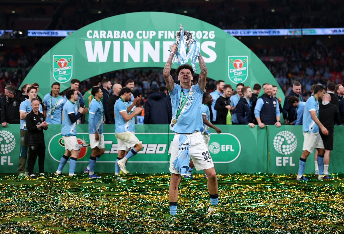 Blue Moon tweet media