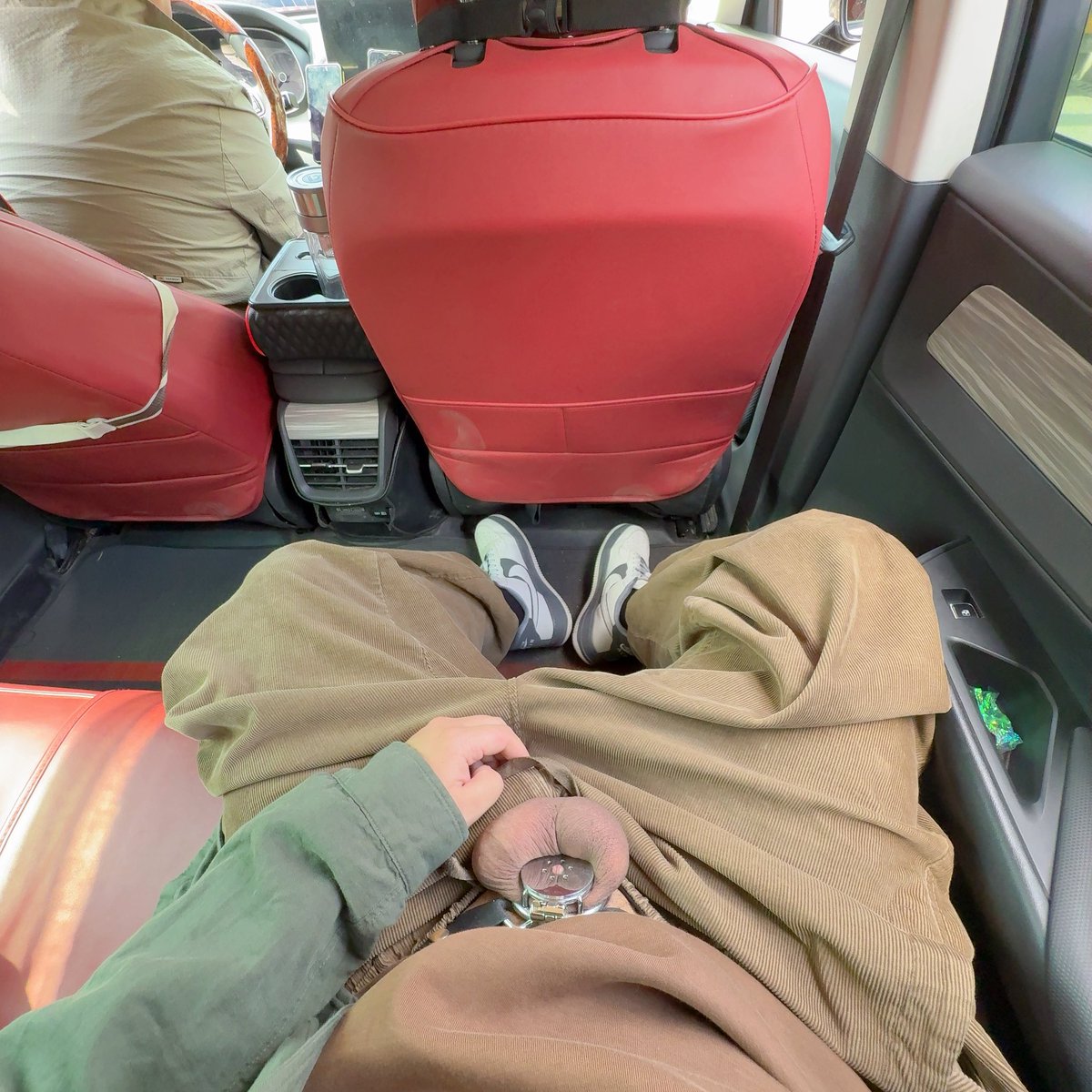 Noupsub's tweet photo. Day 20/387
只要能射精丢掉脑子也愿意了🥵 https://t.co/CDYKRXGC8x