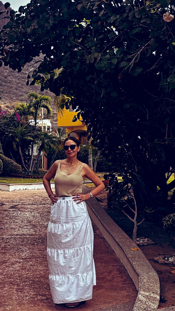 Denise Ramos 👠 tweet media