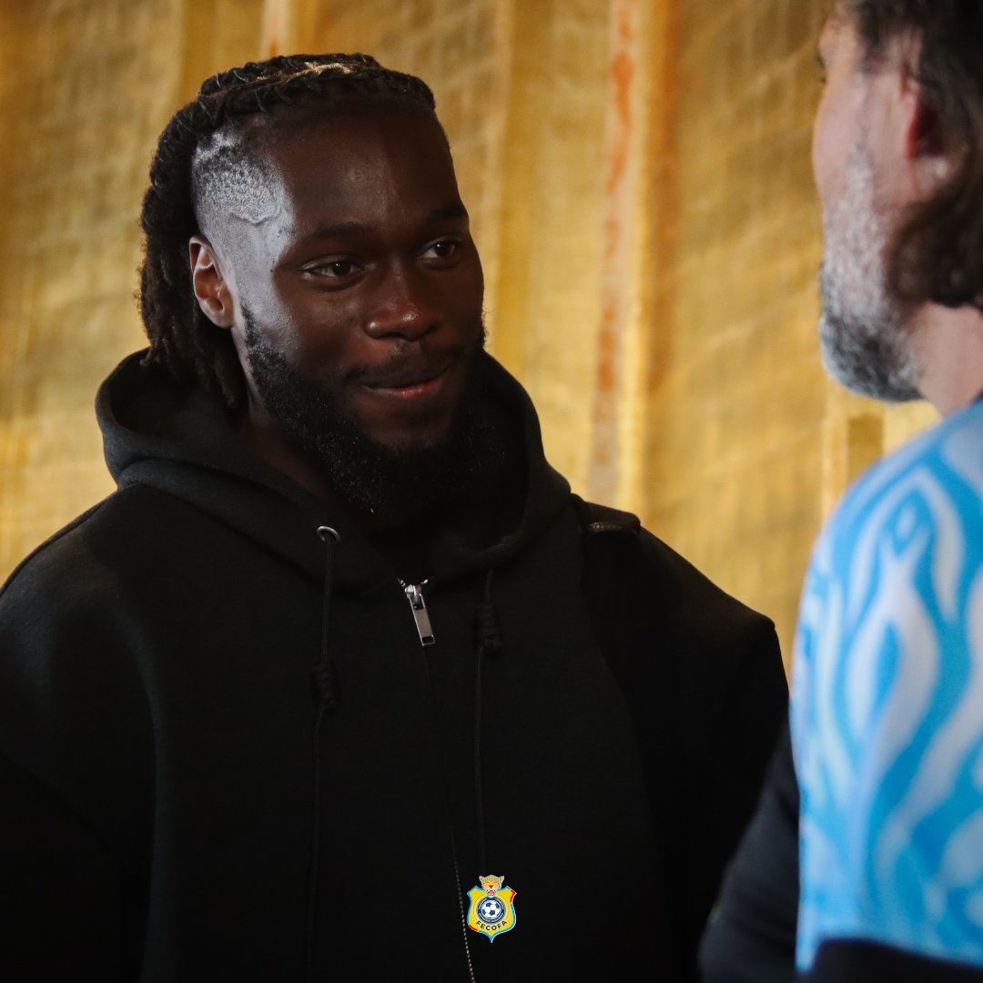LeopardsDrc's tweet photo. Arrivée des Léopards au Mexique

On note la présence d’Axel Tuanzebe ainsi que le retour de Brian Bayeye. https://t.co/pE1agujZbT