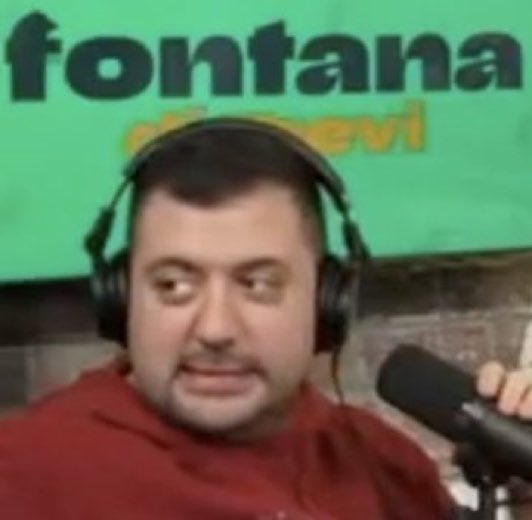 ⚪⚫® tweet media