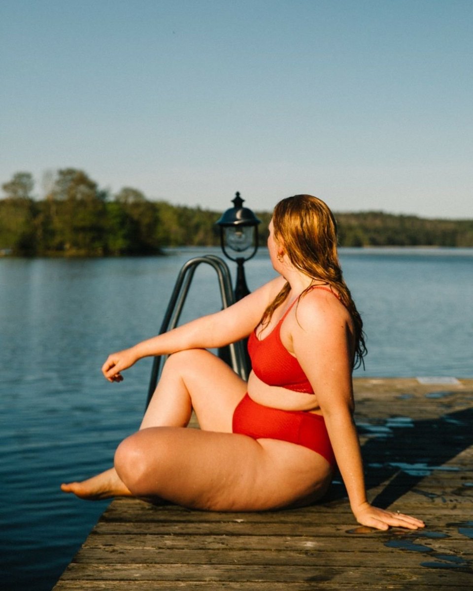 ‎ ‎ ‎‎ ‎‎‎ ֶָ 𝒆at NUT͟S ⅋ ‎ 𝒌ick BUT͟T͟S ‍ ⃰ tweet media