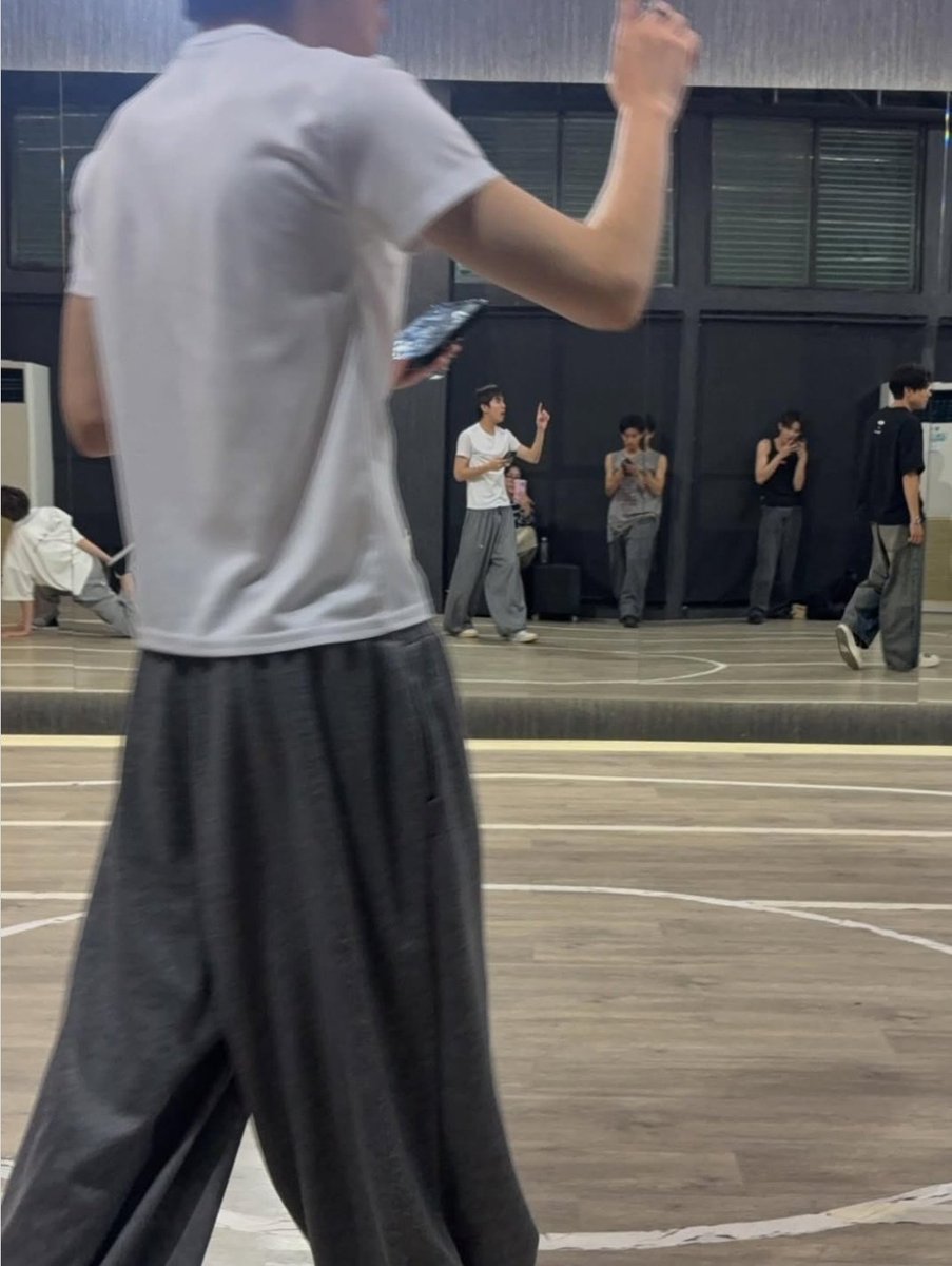 zzit_zwt's tweet photo. เจย์จากกล้องอาโปคือน่ารักตลอดเลยอะ ขอบคุณที่ดูแลกันอย่างดีน้า 💕💕 รักมาก รักทั้งหมดเลยย✨️ https://t.co/ezF5XN8hts