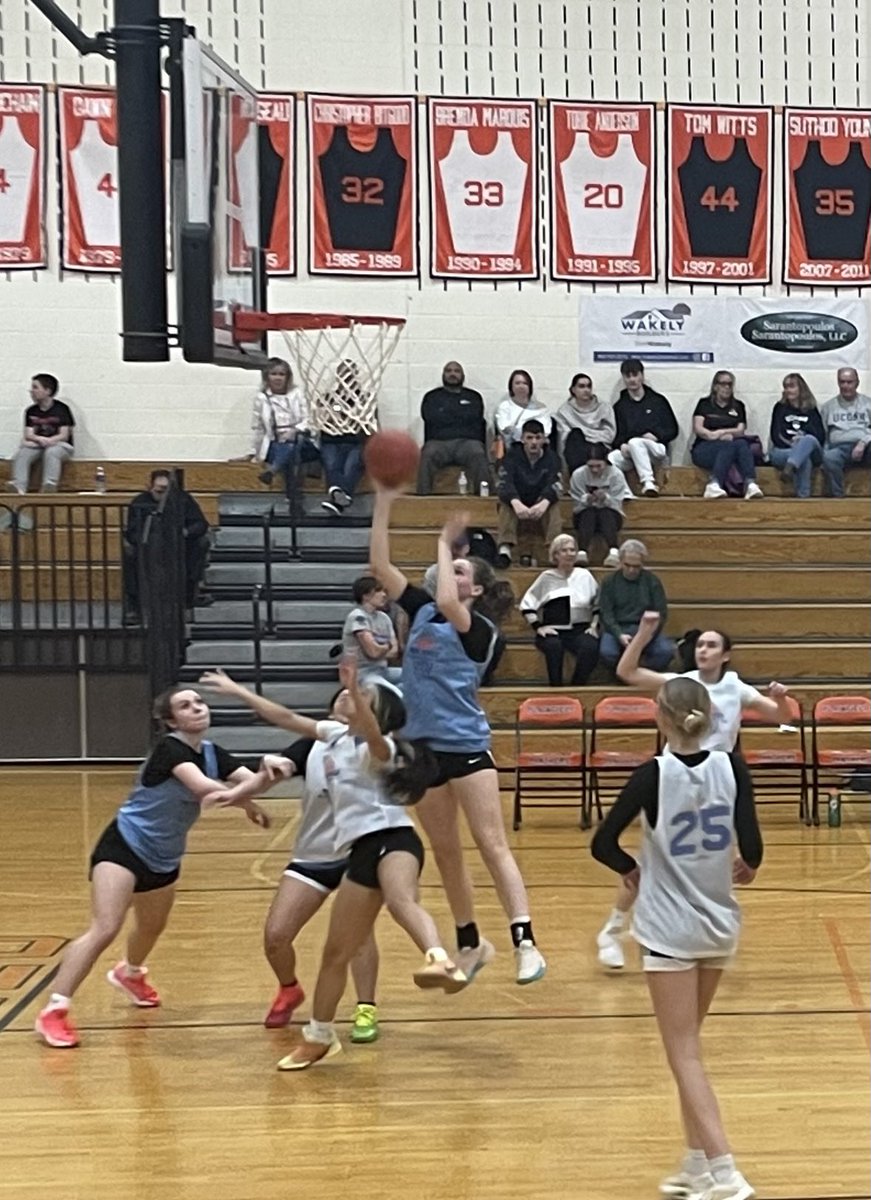 cdelaney8's tweet photo. Cailin Delaney - 6’0” G/F Class of 2027. #50 West Team (Blue). Paul Wakely ECC All-Star Basketball Game. West with the win over East 74-47. @MAHuskies @cailindelaney8 @GoECCAthletics @TheDayCTsports @sports_NB @ELPSAthletics @SollyCoach https://t.co/Ofa6ubkb22