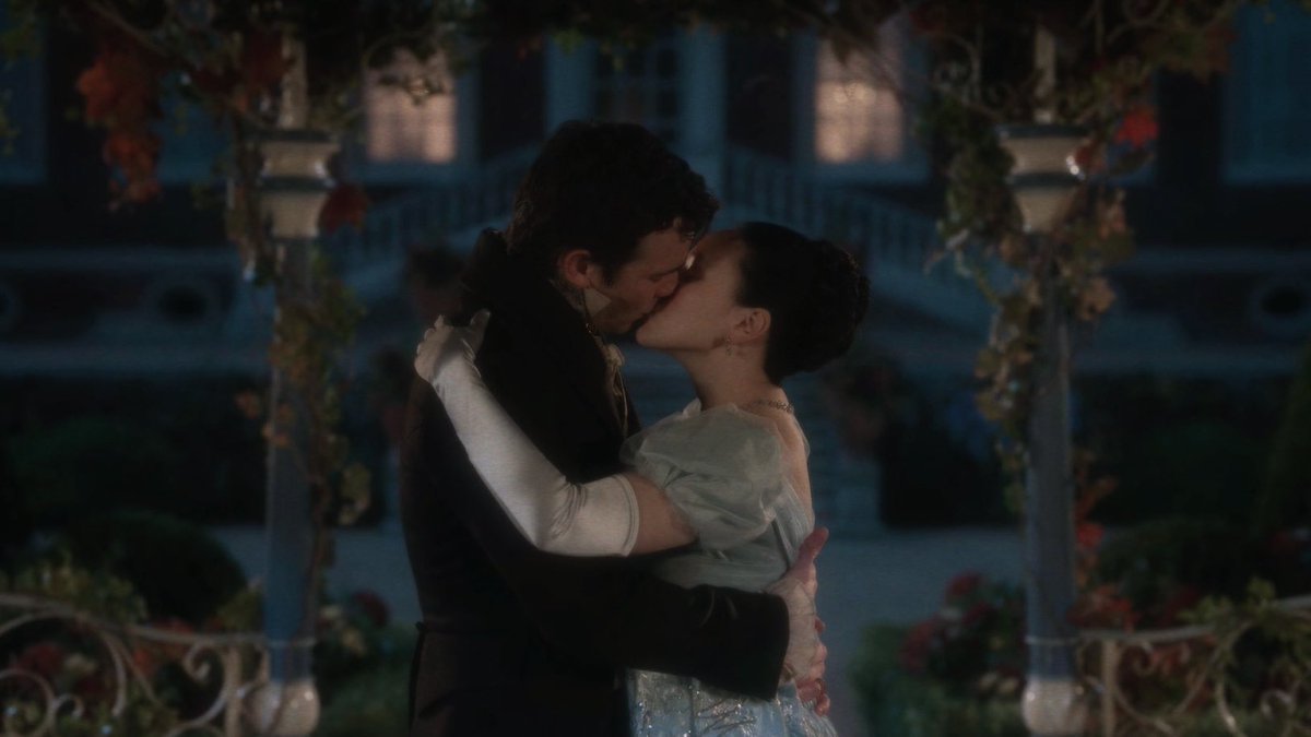 abridgertonlove's tweet image. have courage and be kind ⋆˙⟡