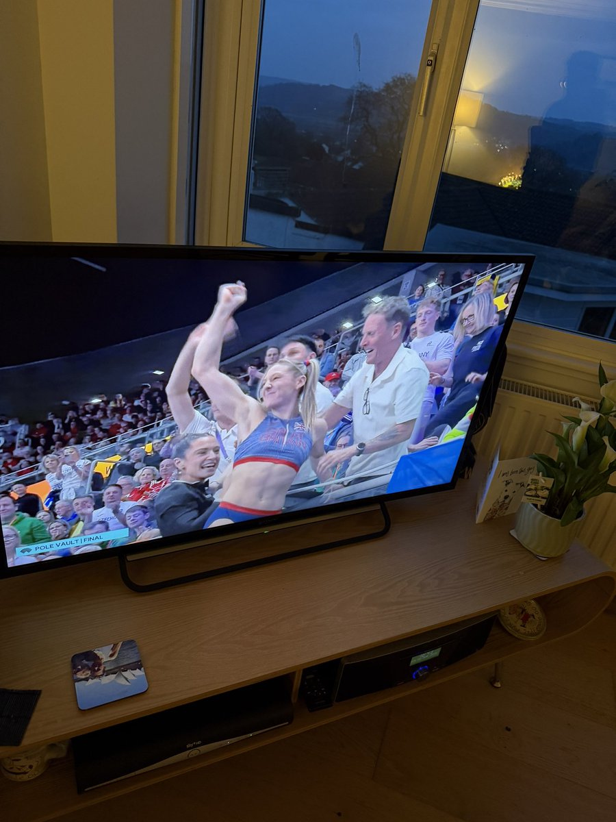 Carol Austin tweet media