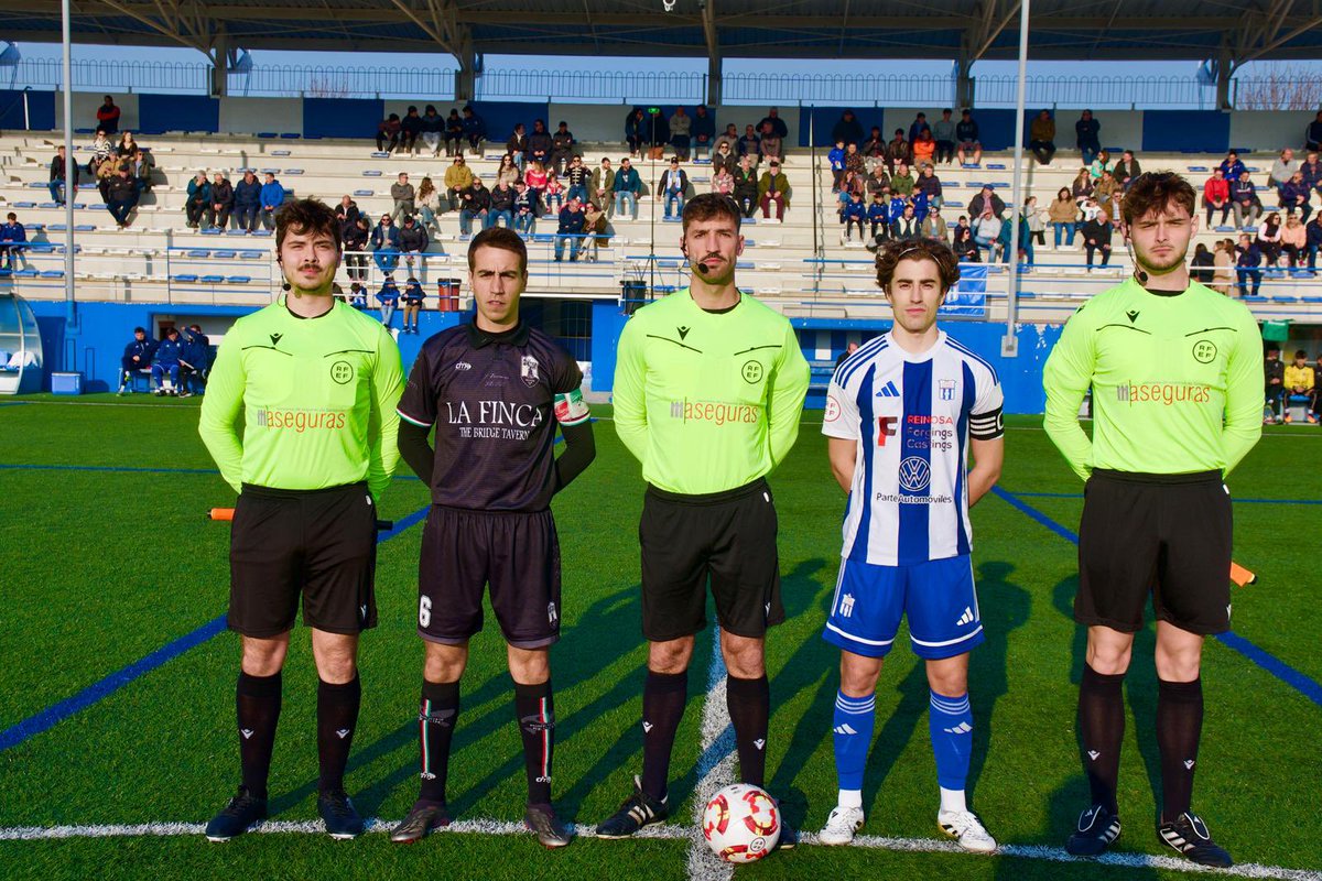 C.D.Naval tweet media