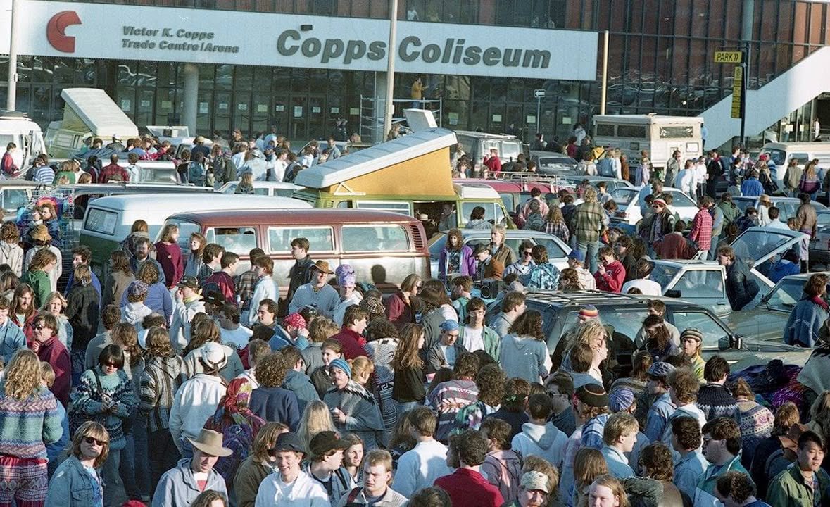 Grateful Dead tweet media