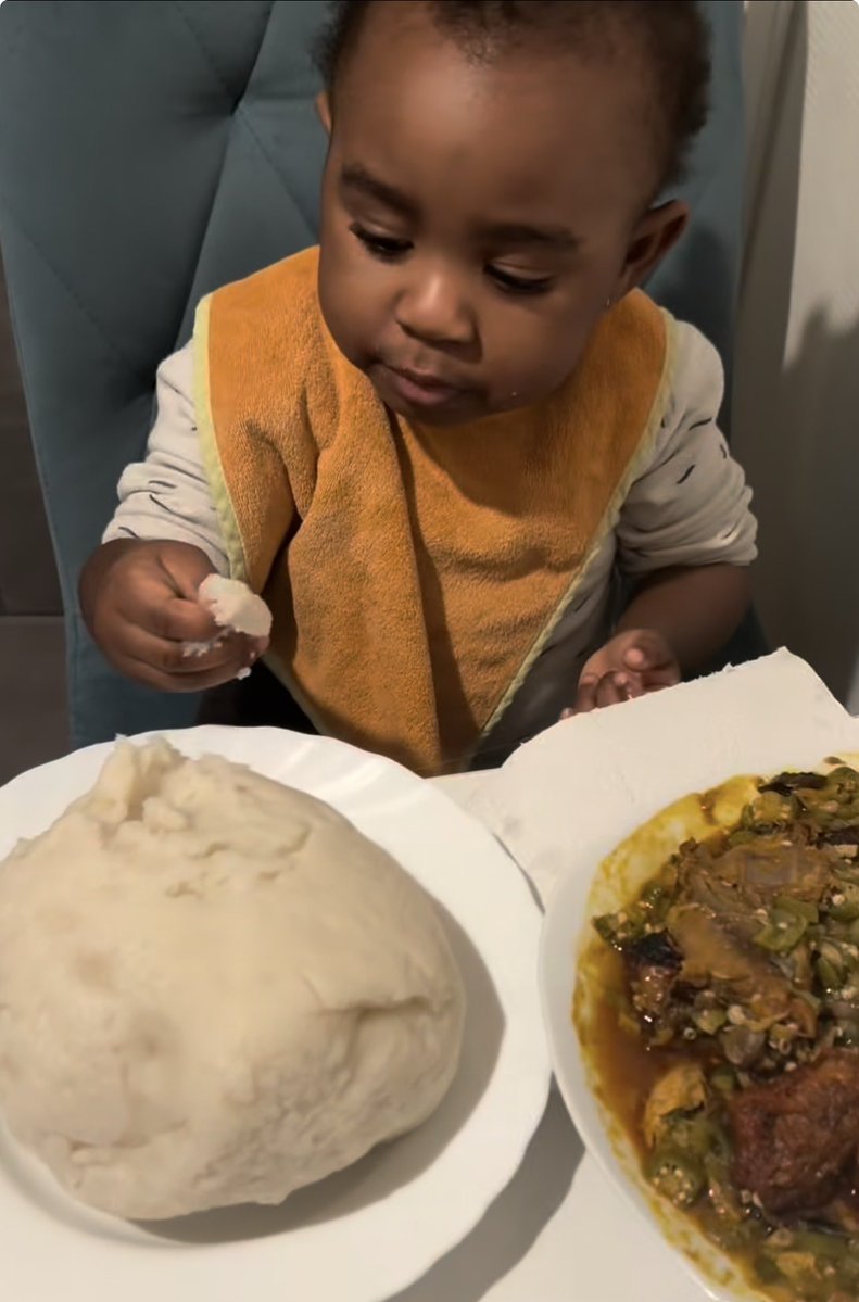 Young Maxwell tweet media