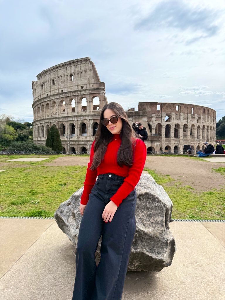 bru 👩‍💻| tech recruiter tweet media