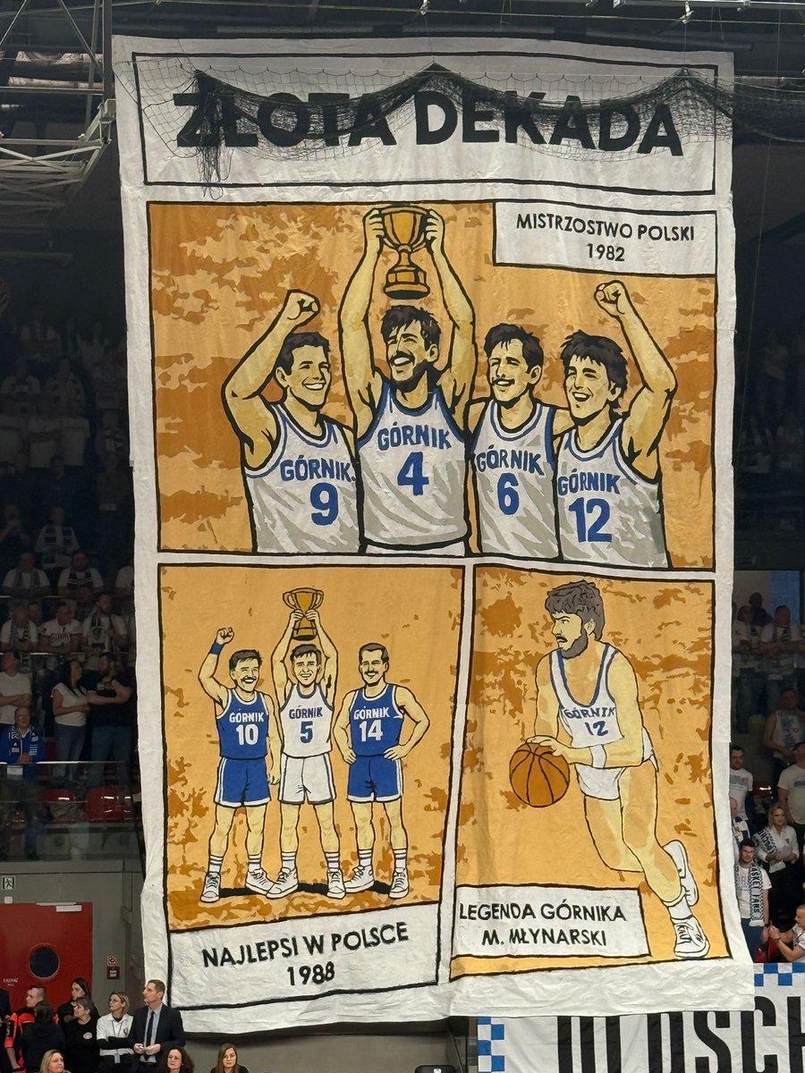 dholda11's tweet photo. Wyszło to genialnie w #Wałbrzych #plkpl https://t.co/gjy0mDstni