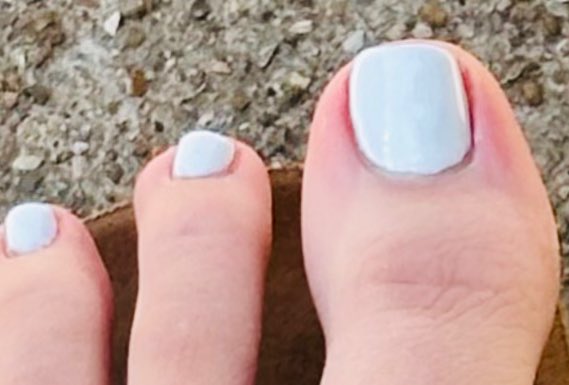 Gingermomma21's tweet photo. Thanks to my amazing fans for pampering me I got a pedicure today! See more at my #onlyfans #onlyfansmom https://t.co/cd5SYRYoWu