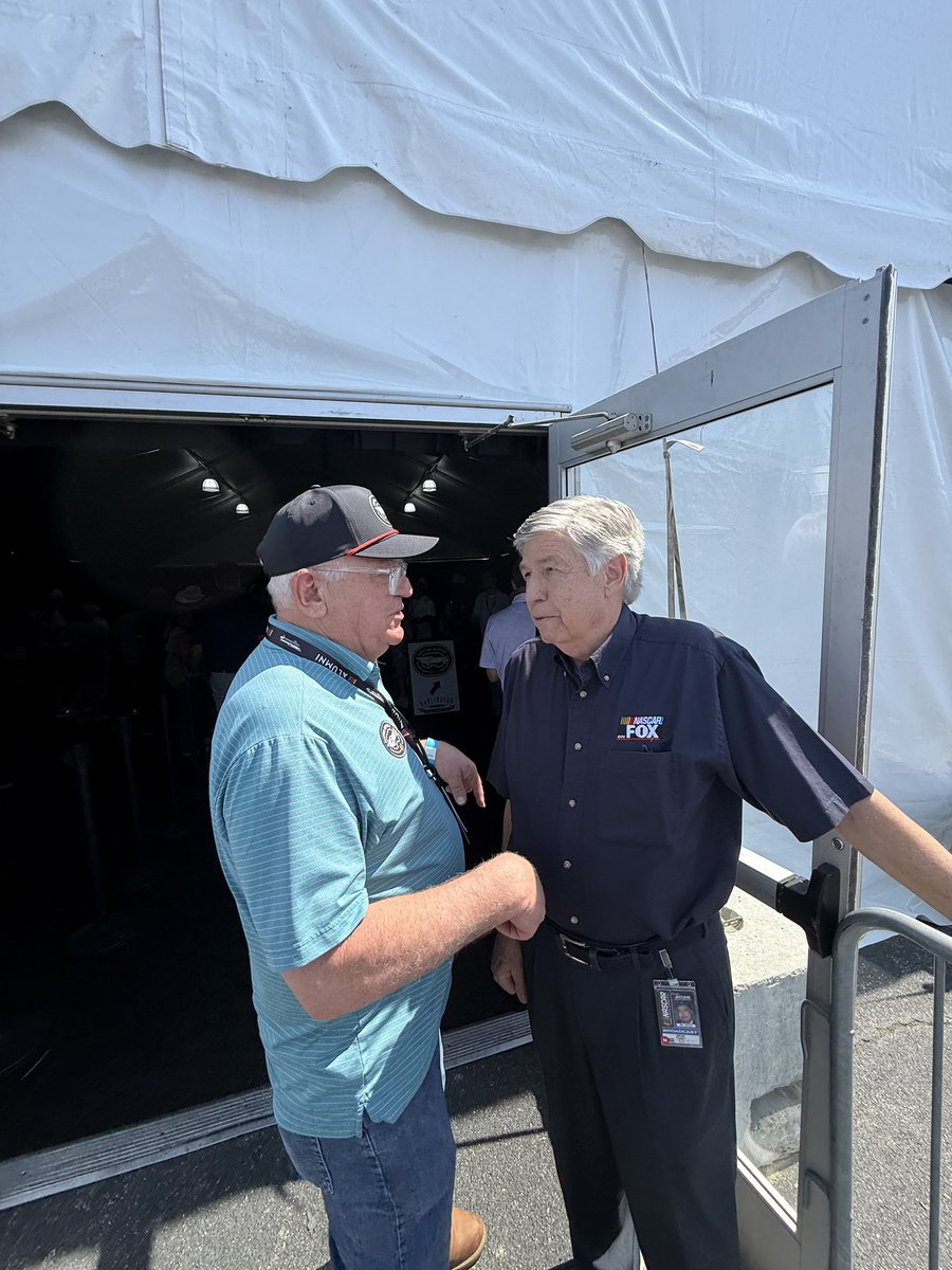 MastCast tweet media