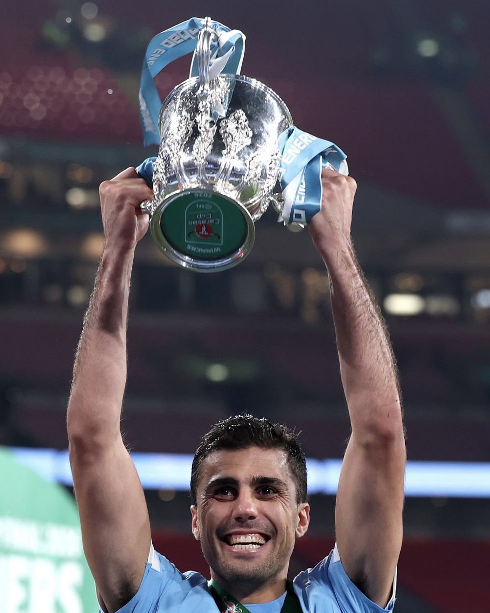 عمرو tweet media