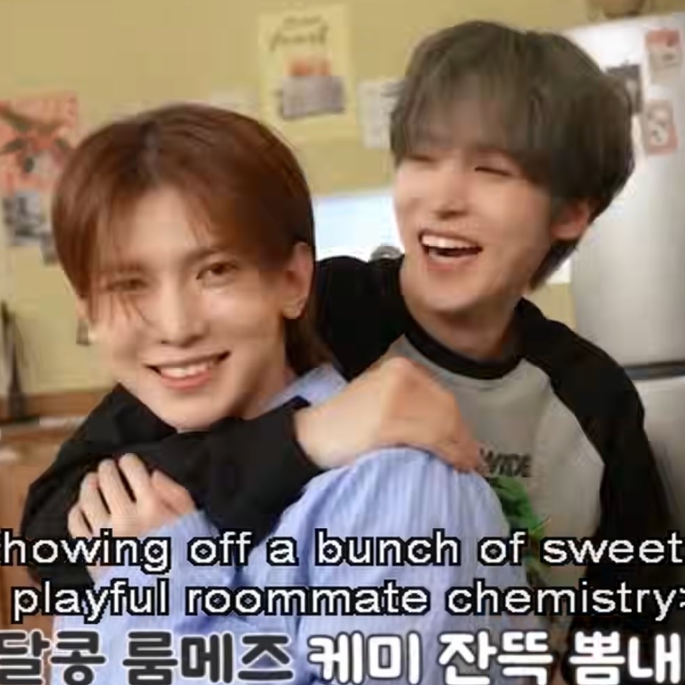 yeosang smile ᵕ̈ tweet media