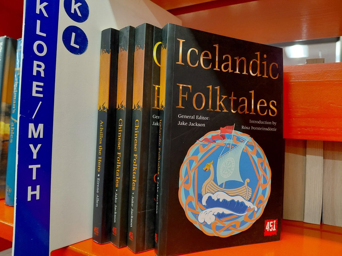 Bookmans tweet media