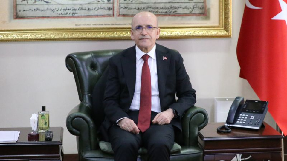 TemettuFinans's tweet image. 🚨 Maliye, yüksek gelirli ancak vergi beyanı yapmayan mükelleflere tebligat gönderecek. Şirket ortakları ve lüks harcama yapanlar hedefte. #VDK #Vergi #Ekonomi