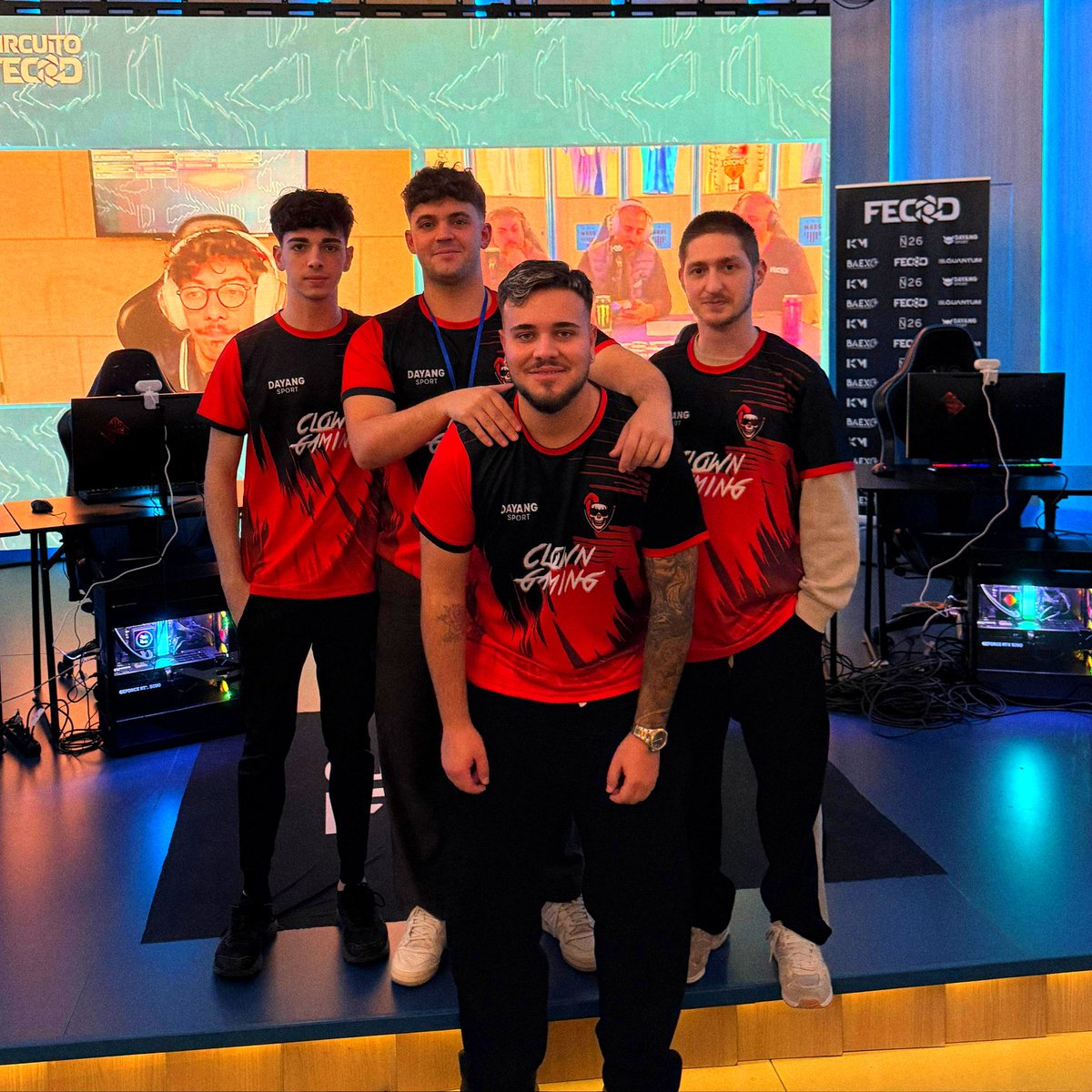 Clown Gaming tweet media