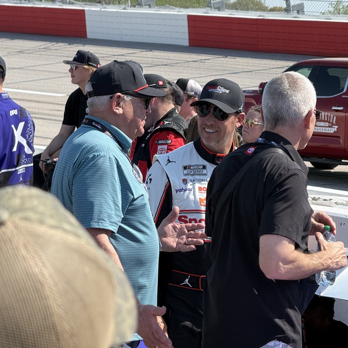 MastCast tweet media