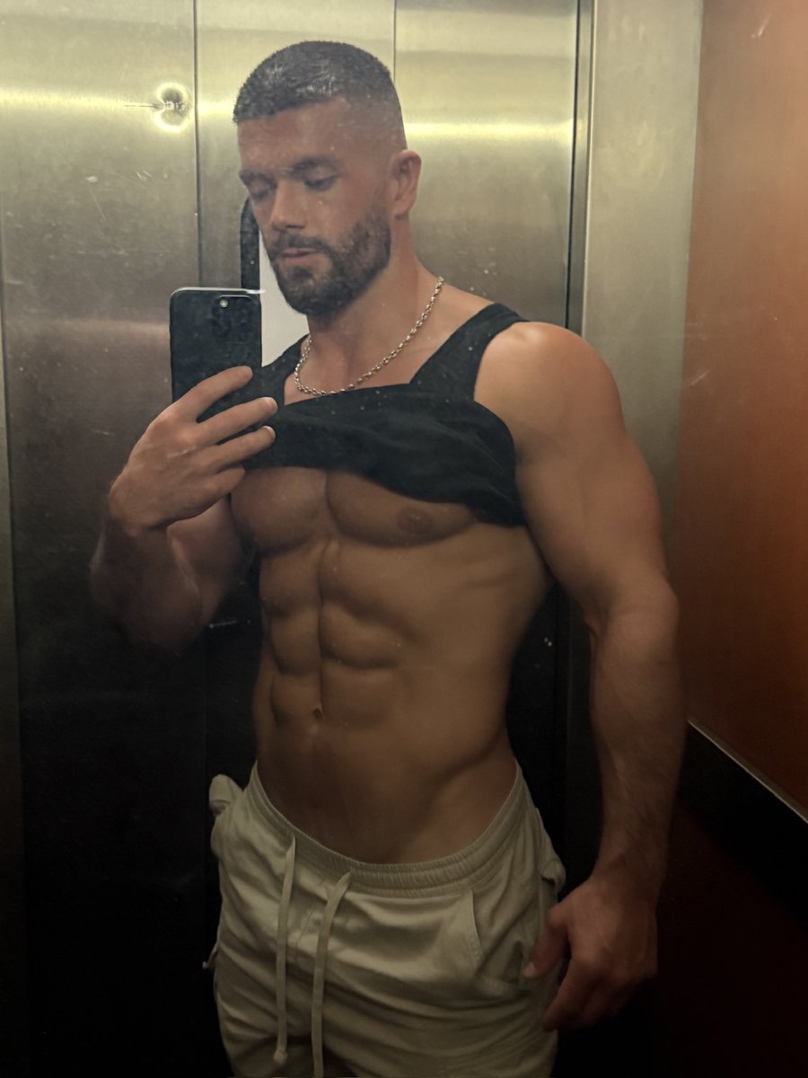 Fapacito tweet media