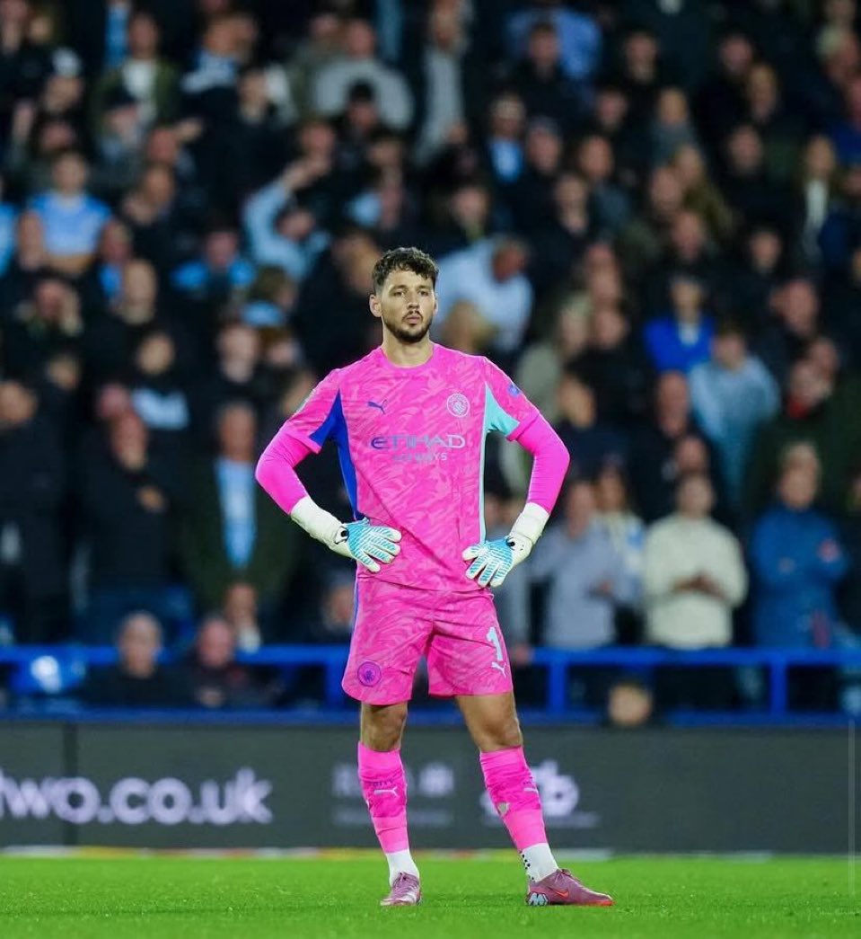 Mariano_MCFC tweet media