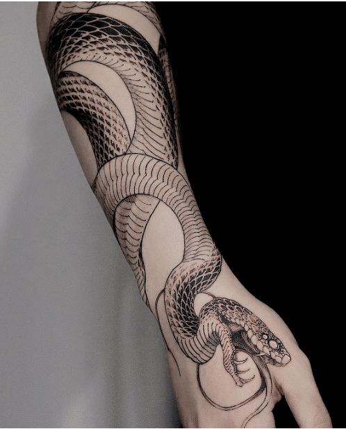 vinxenjk's tweet photo. a tattoo que o taehyung de #mapsitk tem no braço é um tesão 🤤🤤🤤 https://t.co/mi2shR3e7V
