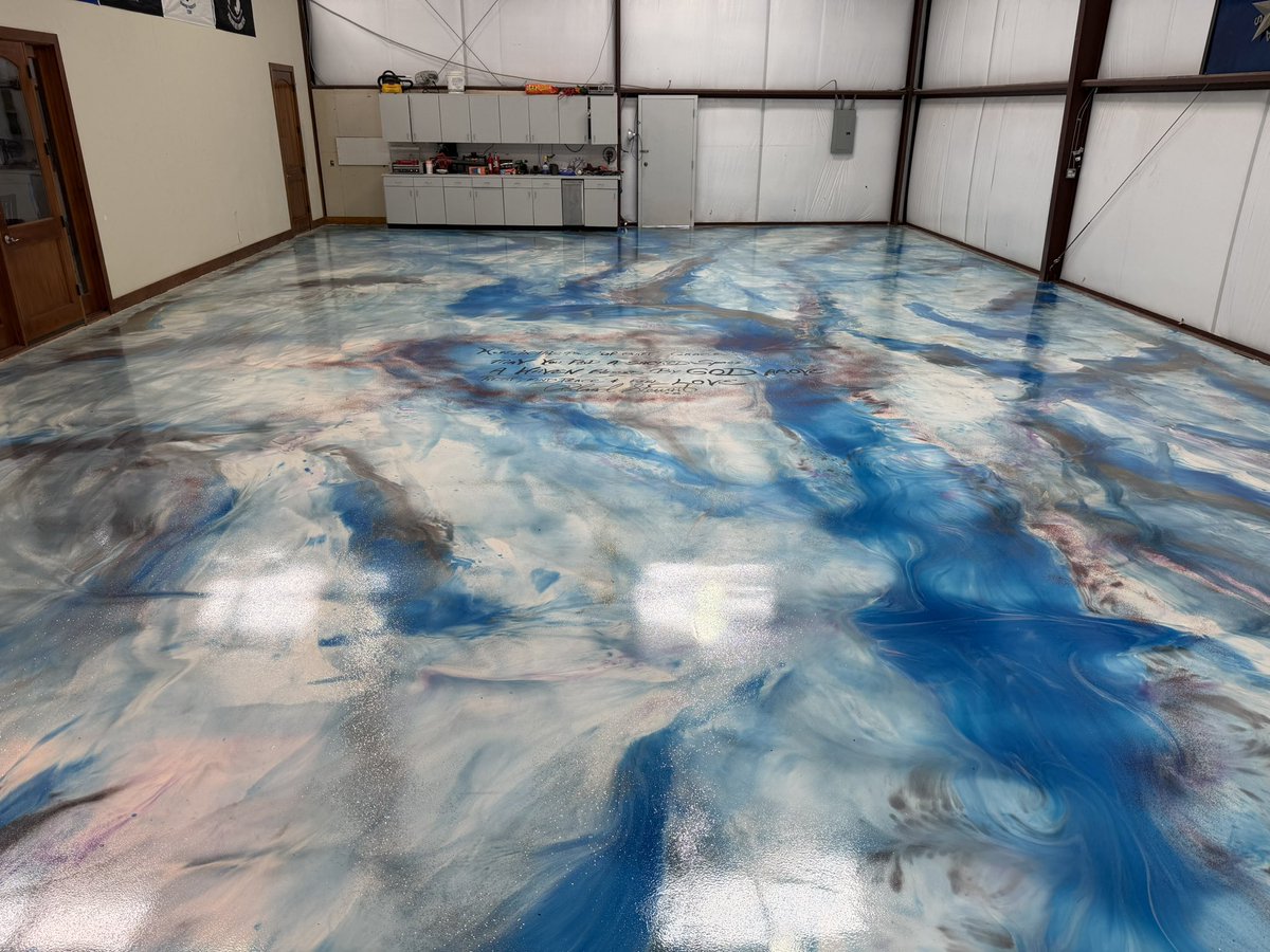 Duckside tweet media