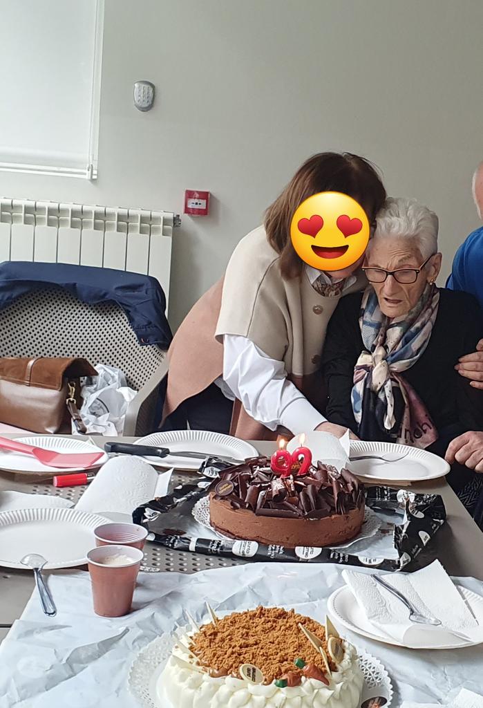 Maria🇪🇸 tweet media