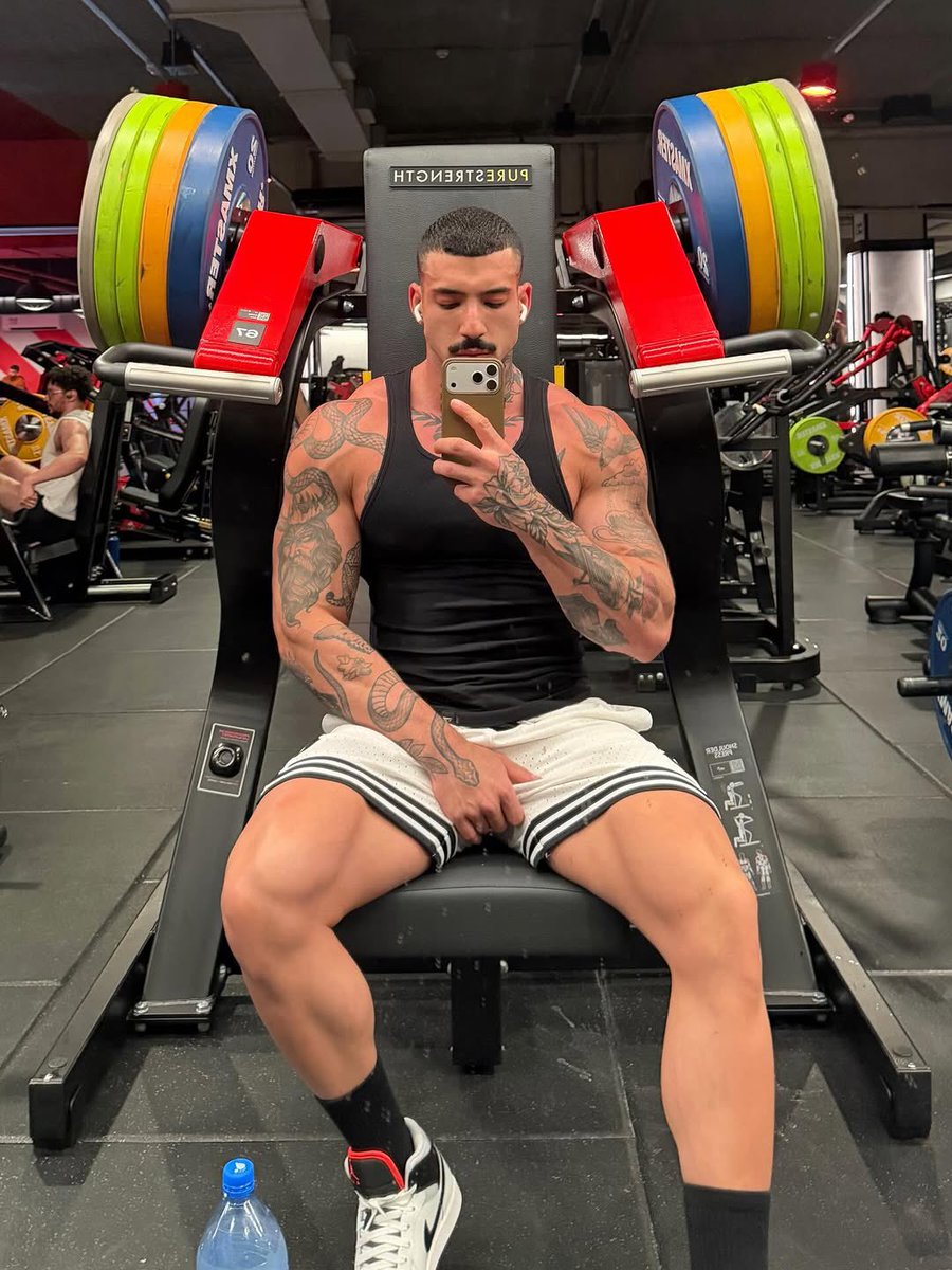 ᴘʟʟᴀᴢᴇʀ ⚡️ tweet media