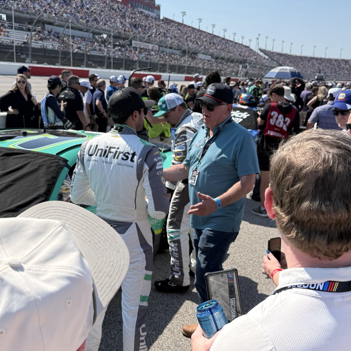 MastCast tweet media