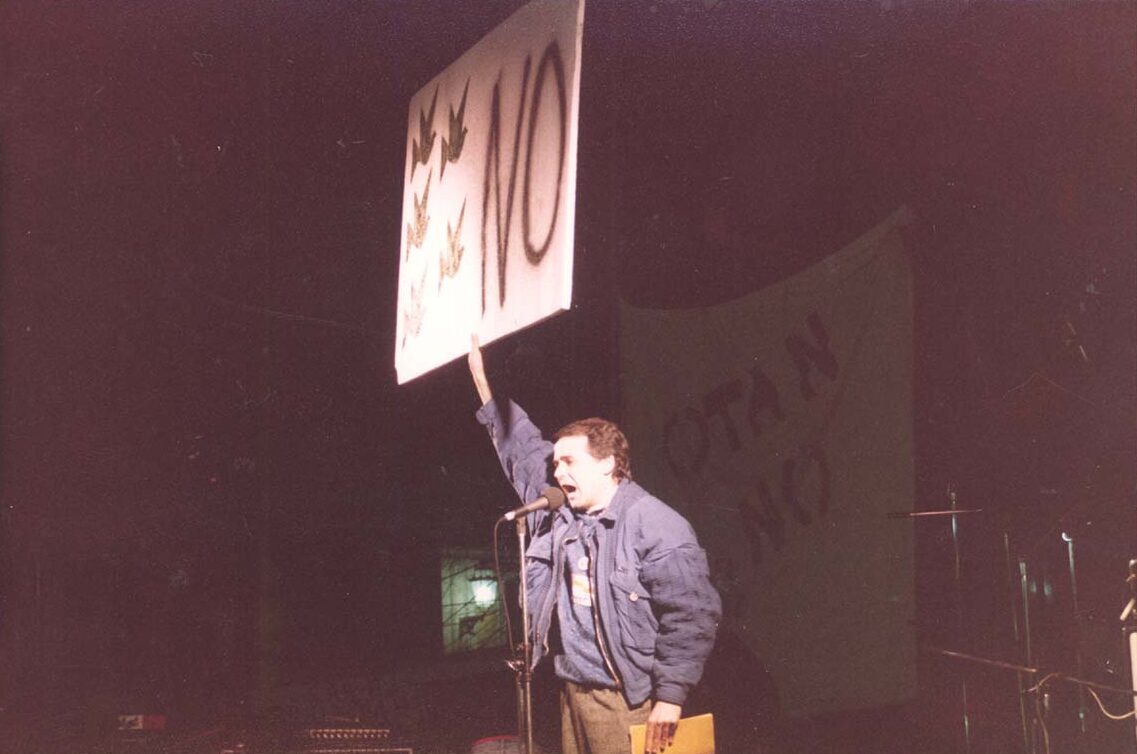 Los voluble tweet media