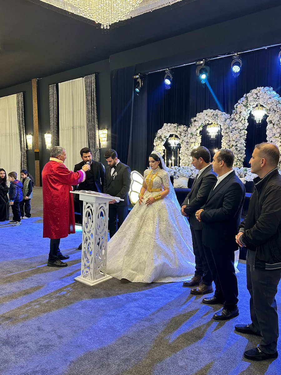 sedaterturk63's tweet photo. Kirveliğini ve şehitliğini yaptığım benim için çok kıymetli kardeşim @ahmetsaban 'ın ve değerli eşi Fatma DEMİR'in düğün merasimini gerçekleştirdik. Kardeşlerime ömürboyu mutluluk ve huzur diliyorum.Rabbim hayırlı mübarek eylesin... https://t.co/yJMQA4ns7W