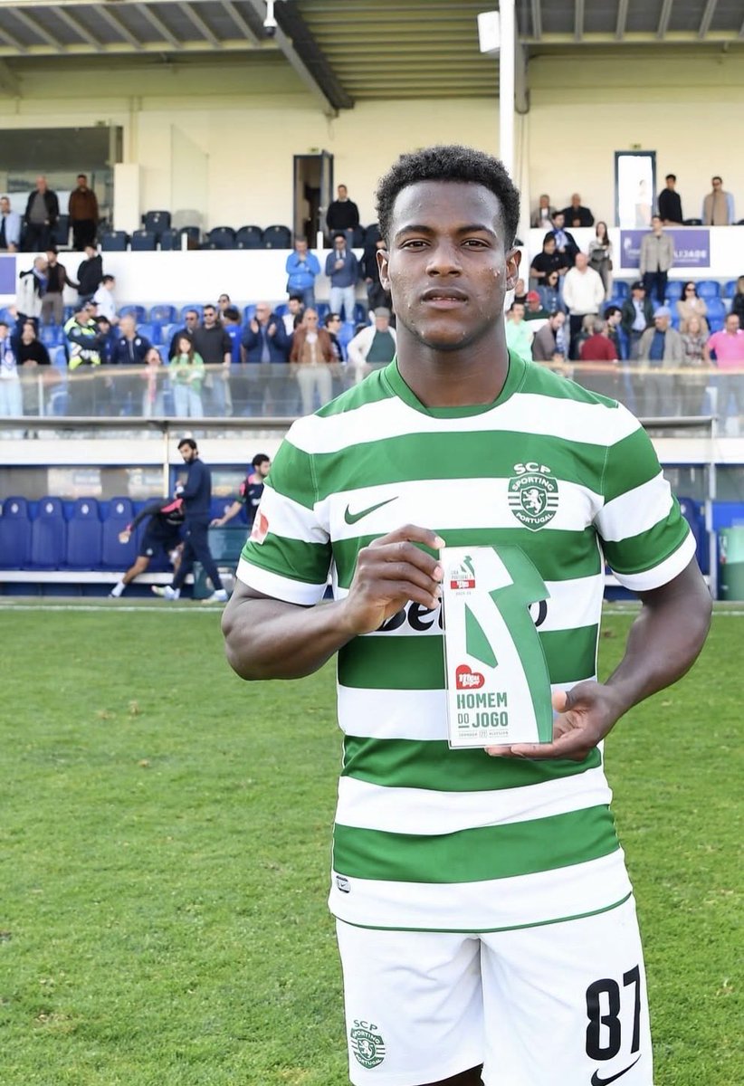 Les Requins Bleus🇨🇻 tweet media