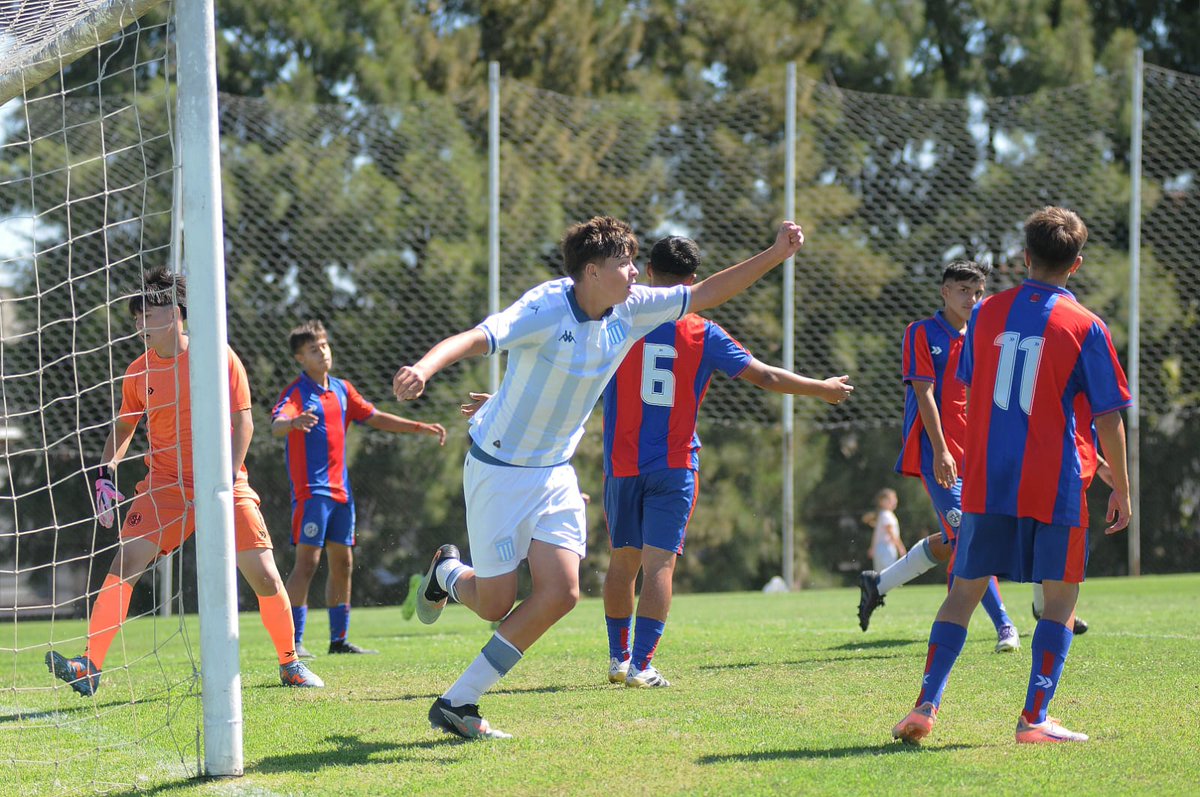 Racing Club tweet media