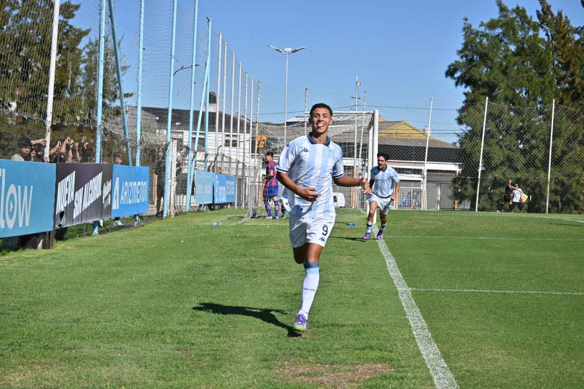 Racing Club tweet media