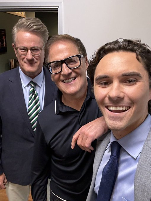 Trumplican 4eva... tweet media