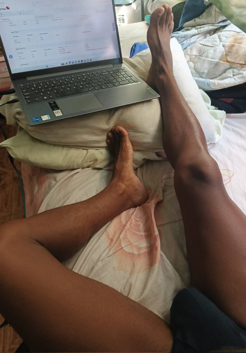 HeyMarioHey2's tweet photo. Home office🔥 https://t.co/FUTygZflv7