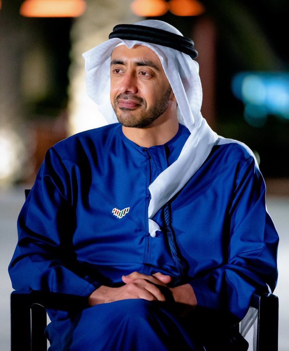 بـو شــمــا tweet media