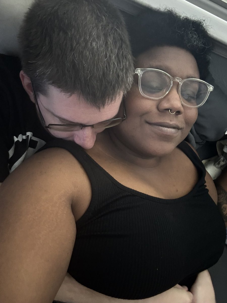 Zuri Love| 🦇 tweet media