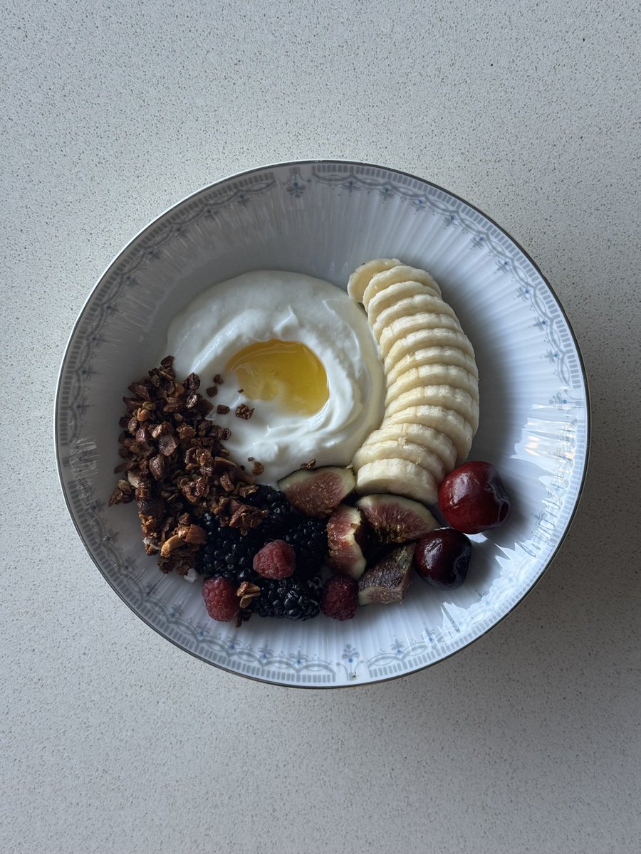 honeybunyyy tweet media