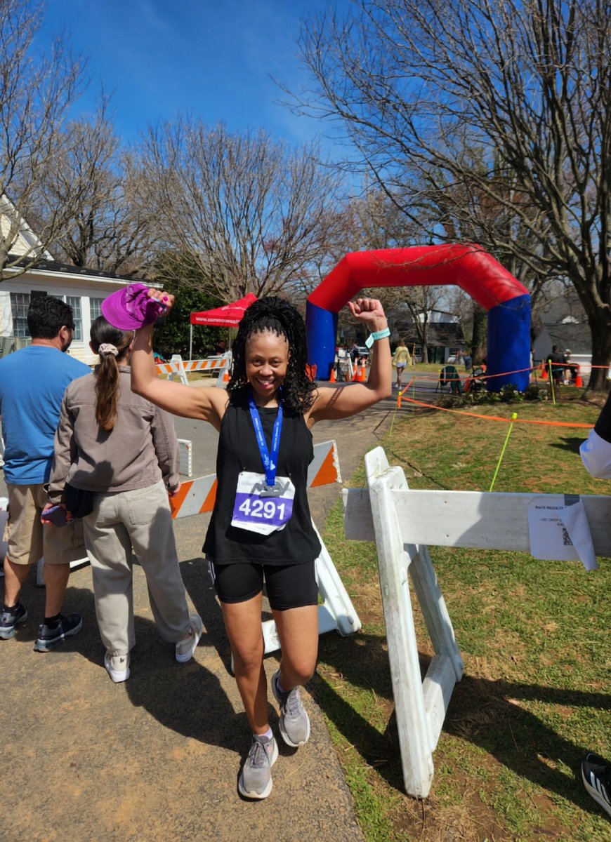 Redi Tlhabi tweet media