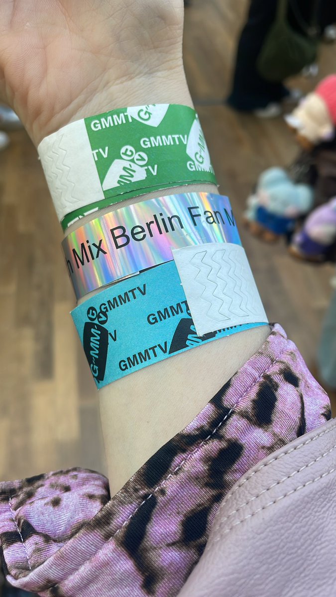 La regina di fuori tweet media