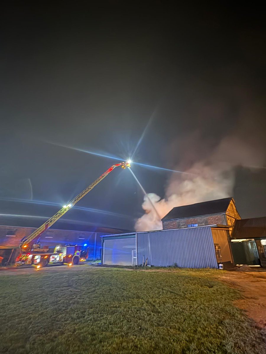 London Fire Brigade tweet media