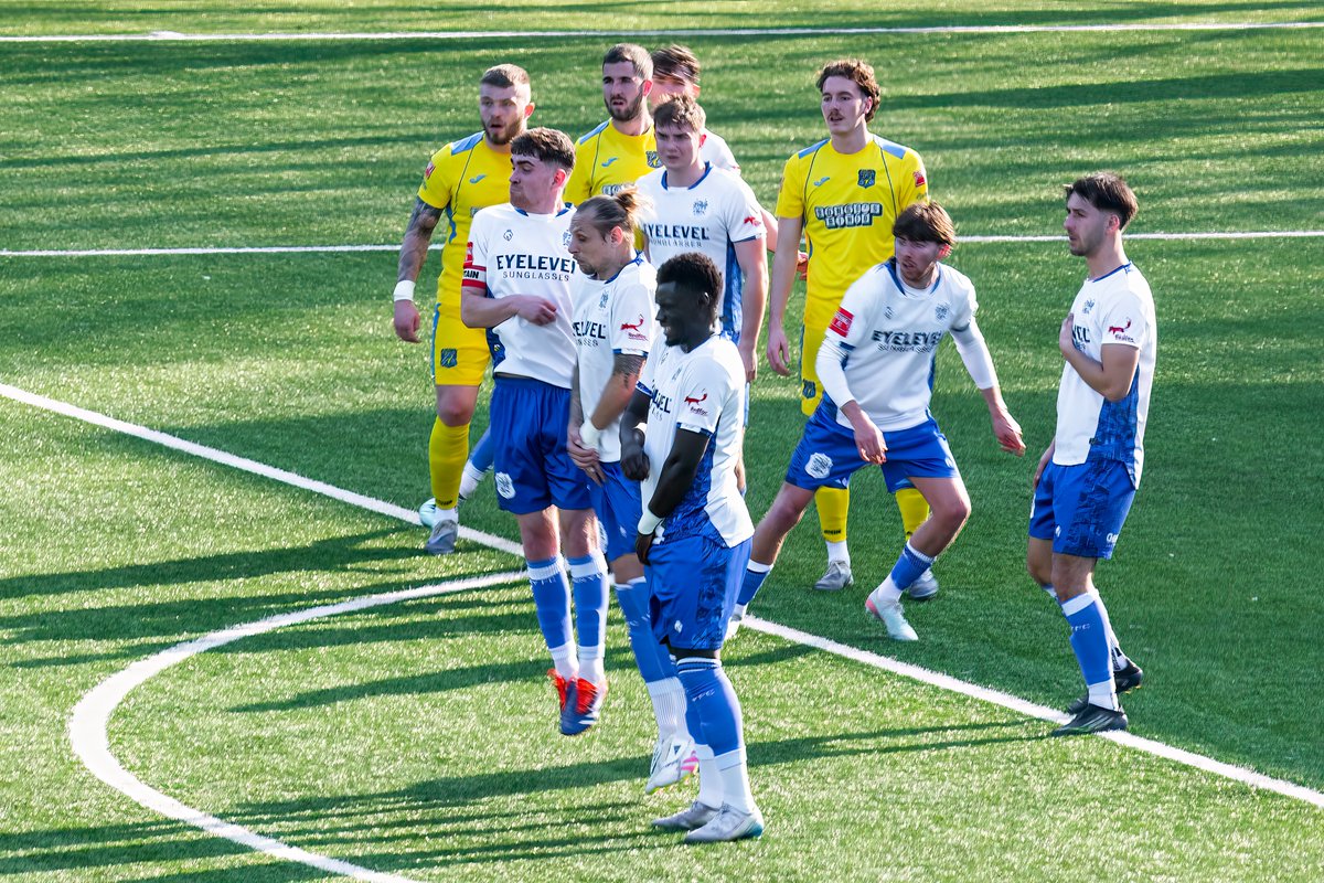 GomboczSteve's tweet image. Defending the Shakers goal during the game Bury v Bootle on 21/3/26. Well played. #BuryFC #PartOfIt @whitebluearmy @buryfcofficial #bfc140 #shaker